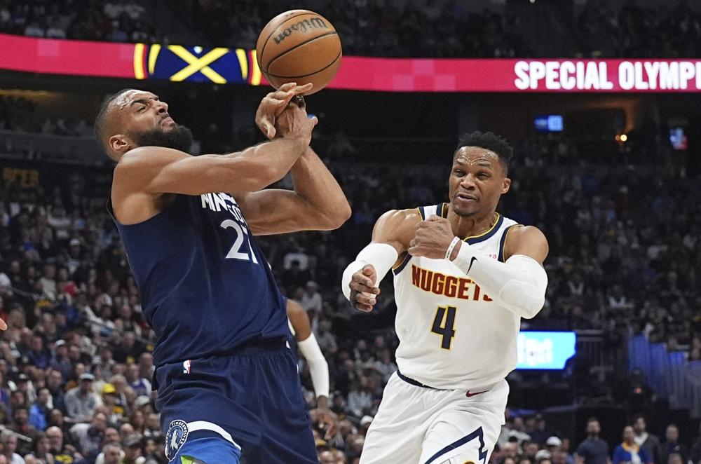 莱奥与鲁本 莱奥与鲁本